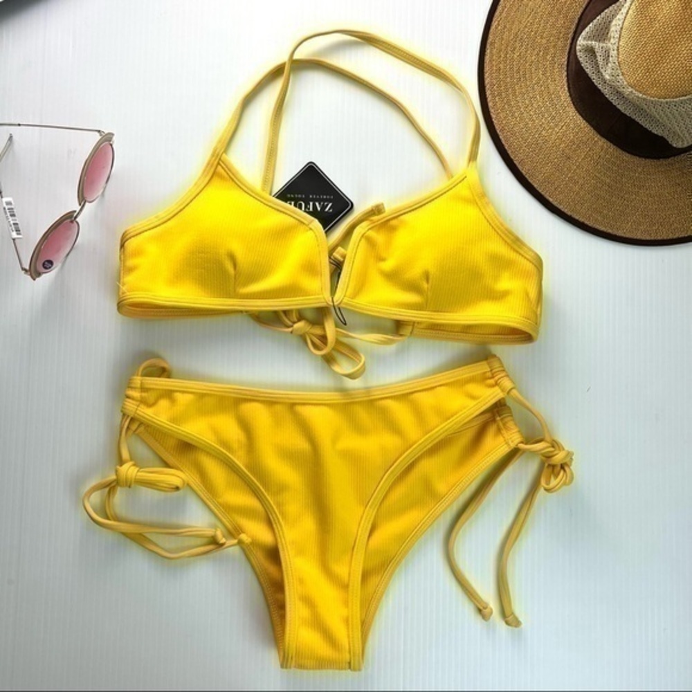 Zaful Womens Size 8 Yellow Bright Summer Bikini Set